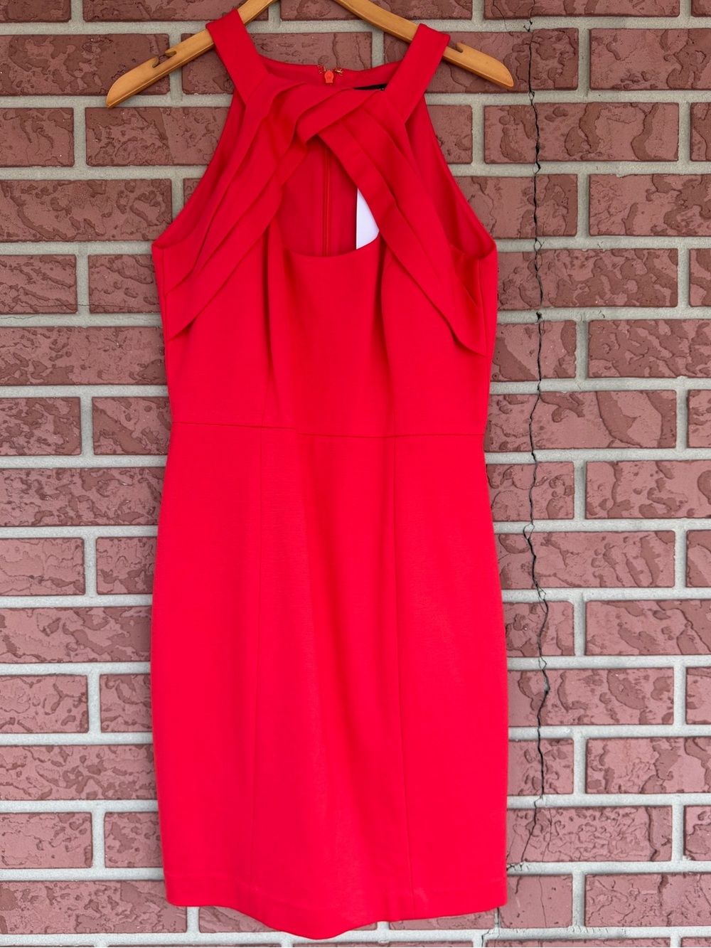 Cynthia Steffe Red Sleeveless Twist-Neck Sheath Dress